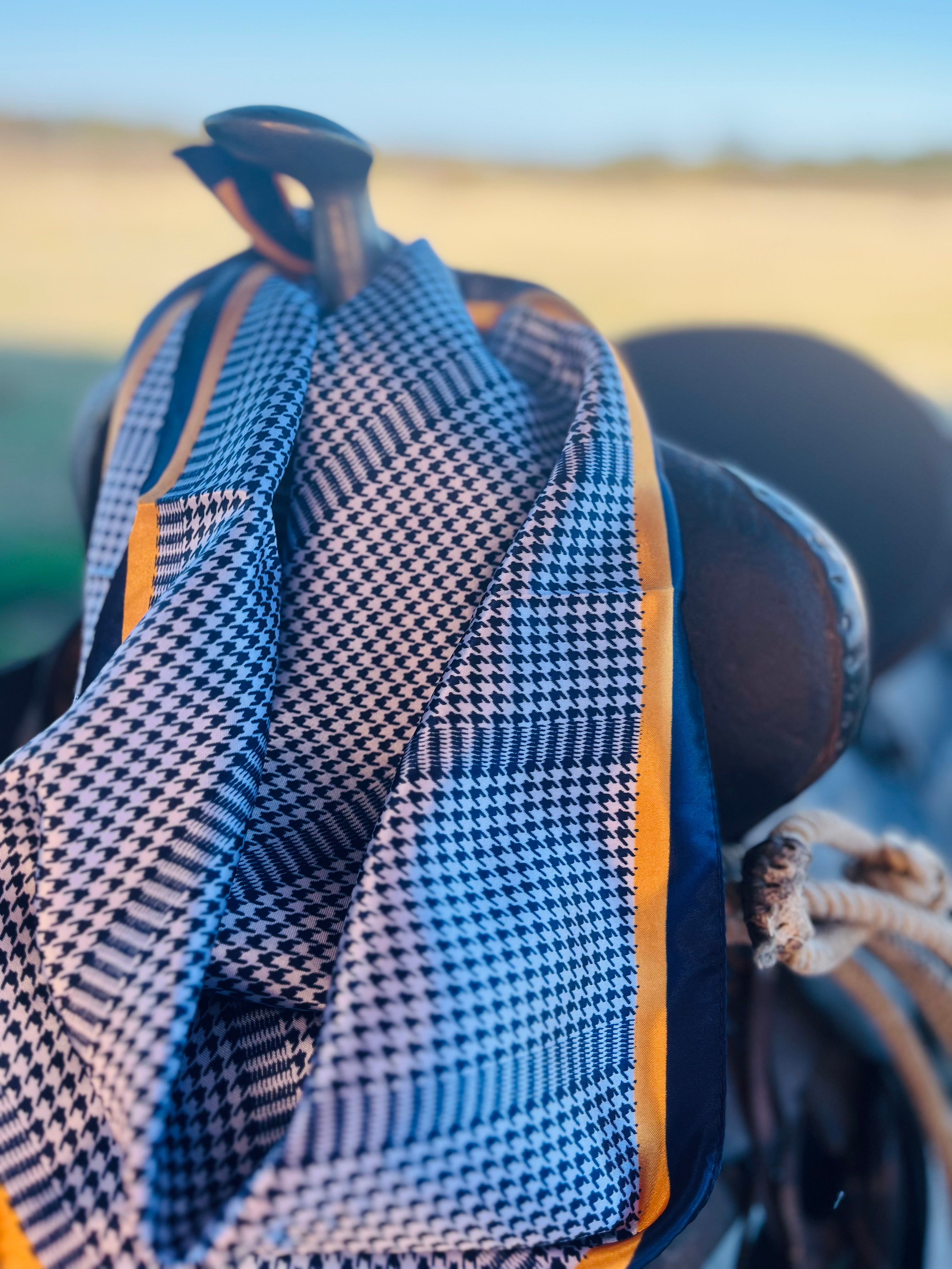 Goldline Houndstooth Wild Rag